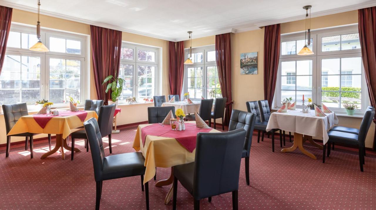 Hotel Am Wariner See Ngoại thất bức ảnh