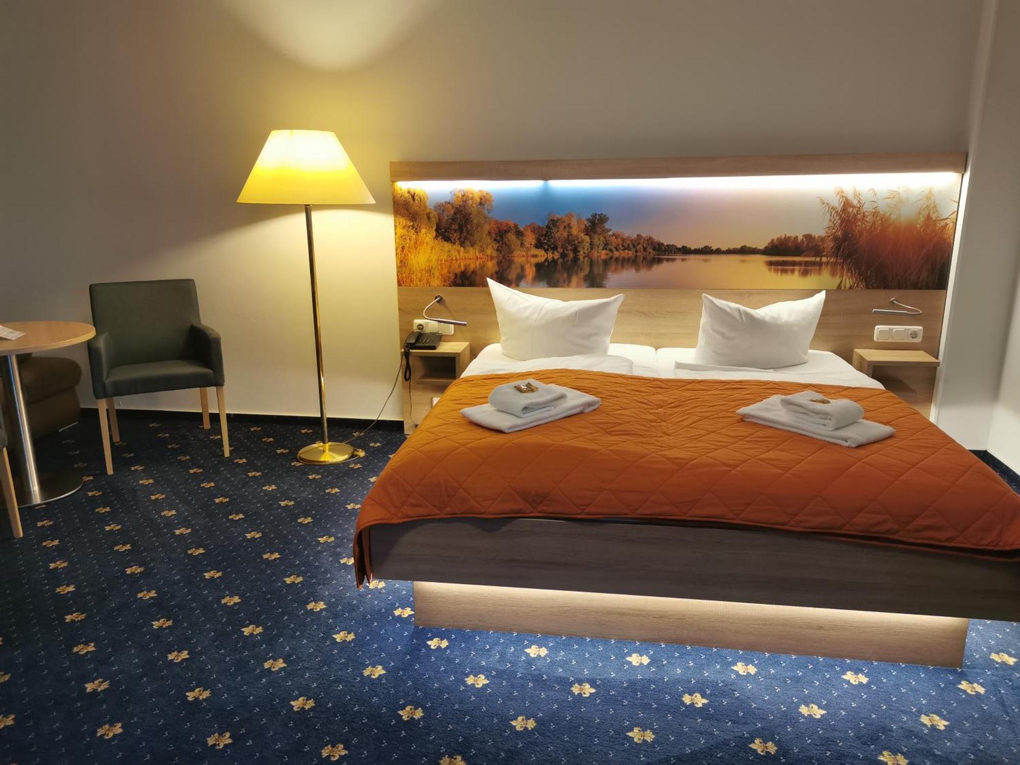 Hotel Am Wariner See Ngoại thất bức ảnh