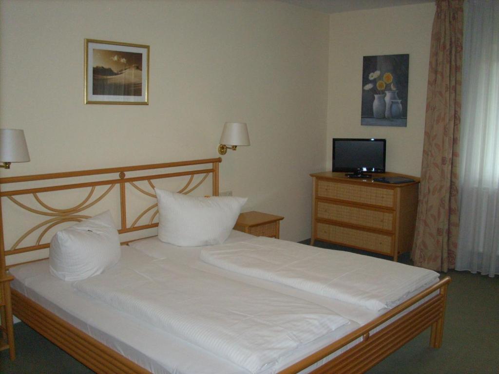 Hotel Am Wariner See Ngoại thất bức ảnh